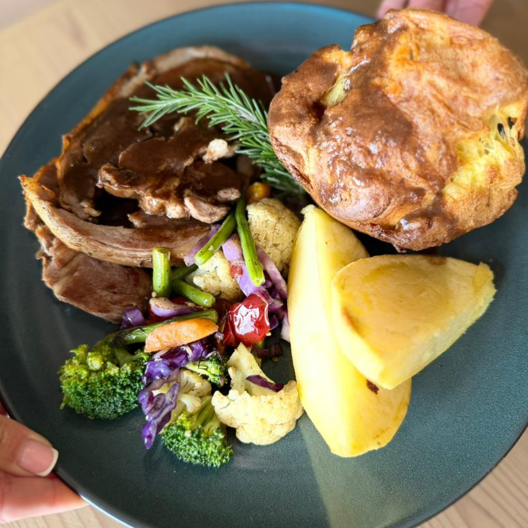 Sunday Roast at De Werf: A Country Lunch Tradition
